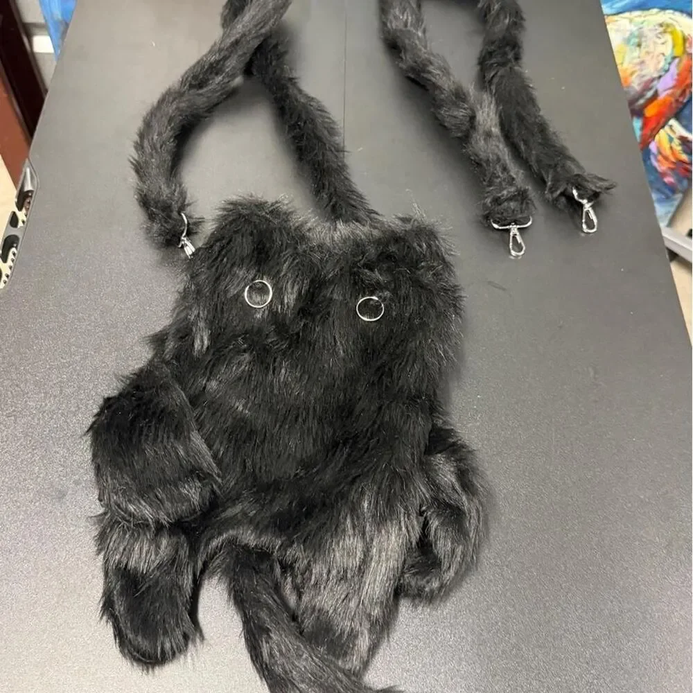 Black faux fur cat Men's Black Bag